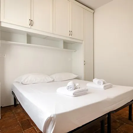 Apartment La Petroniana